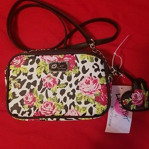 Betsey Johnson💋 Cross Body Purse (Final drop)